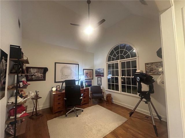 2672 Catawba NW Drive, Kennesaw, GA 30152