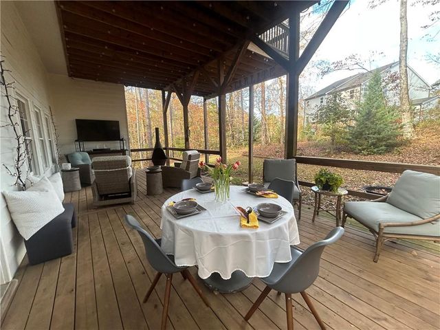 2672 Catawba NW Drive, Kennesaw, GA 30152