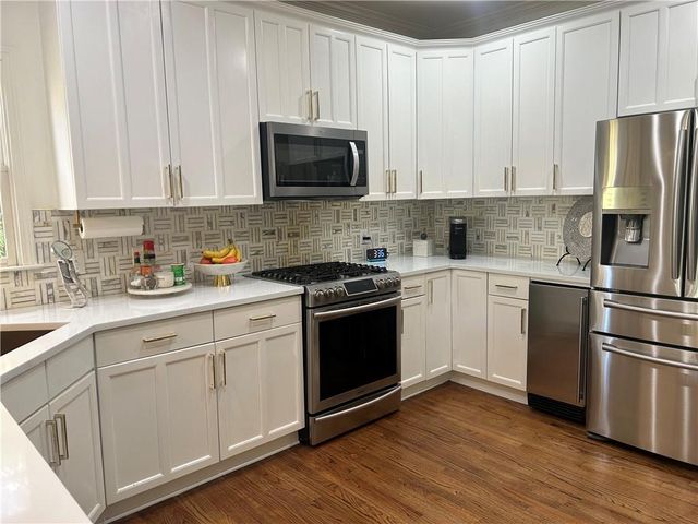 2672 Catawba NW Drive, Kennesaw, GA 30152