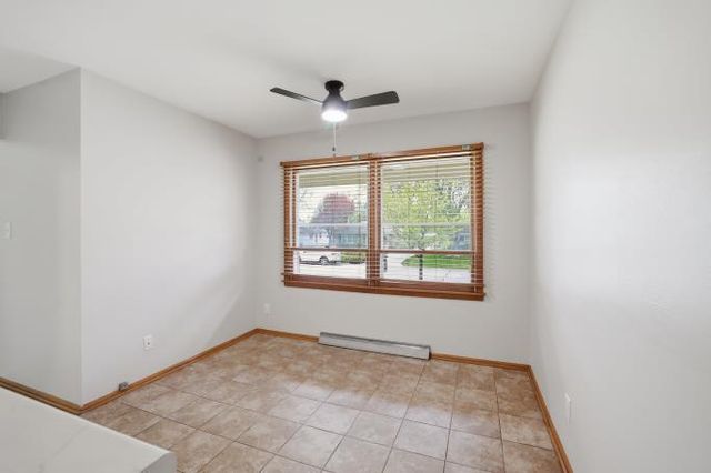 10915 W Harvard LANE, Wauwatosa, WI 53226