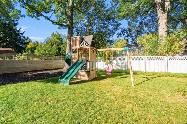 155 Holmdene Boulevard, Grand Rapids, MI 49503