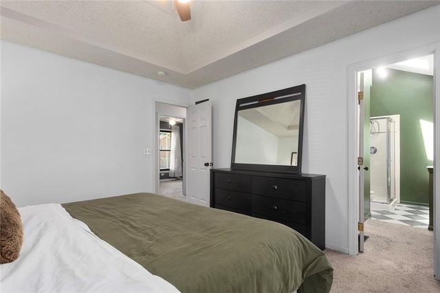7210 NE 70th Street, Kansas City, MO 64119