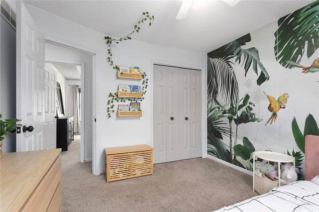 7210 NE 70th Street, Kansas City, MO 64119