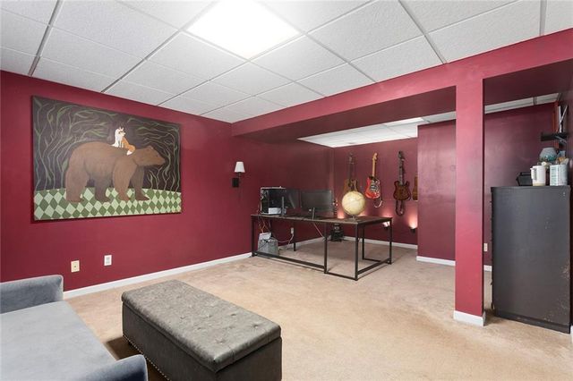 7210 NE 70th Street, Kansas City, MO 64119