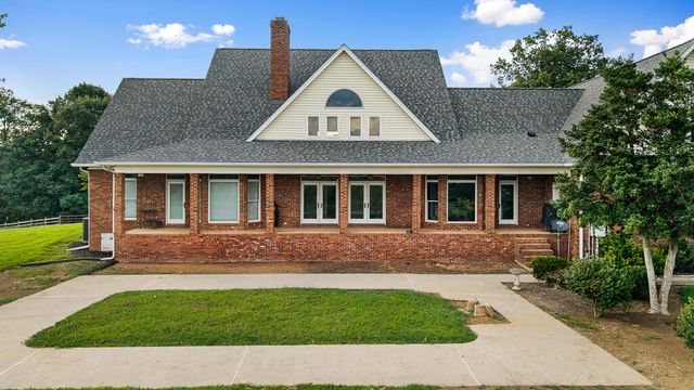 559 White Road SE, Old Fort, TN 37362
