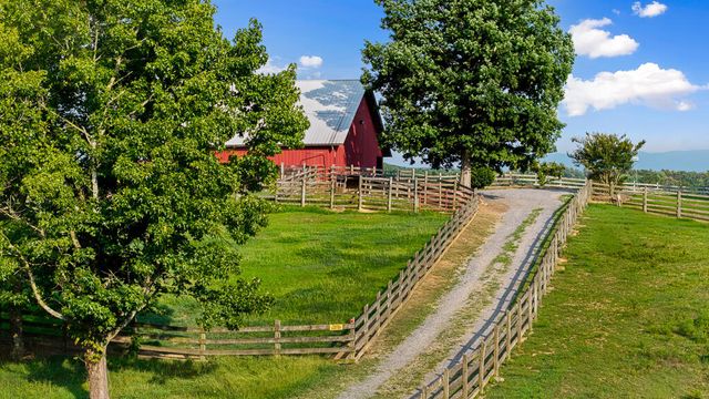 559 White Road SE, Old Fort, TN 37362