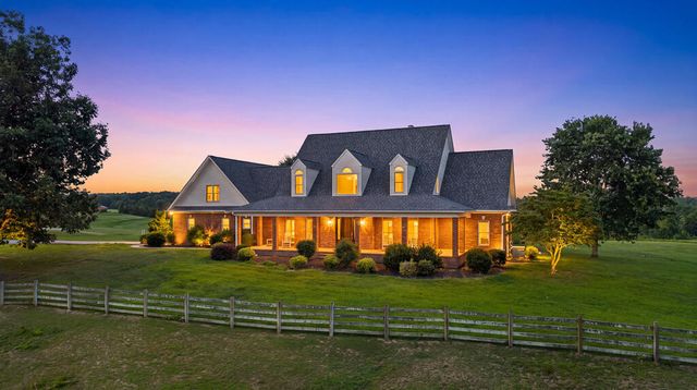559 White Road SE, Old Fort, TN 37362