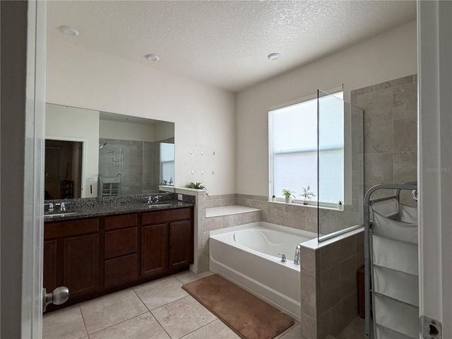 2422 RIVERBANK COVE, Kissimmee, FL 34741