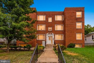3865 HALLEY TER SE #1, Washington, DC 20032