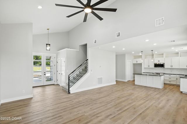 837 Modern Way, Carthage, MO 64836