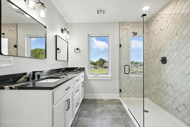 837 Modern Way, Carthage, MO 64836