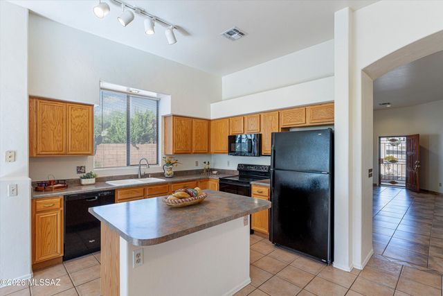 3177 Flowering Cactus Court, Tucson, AZ 85745