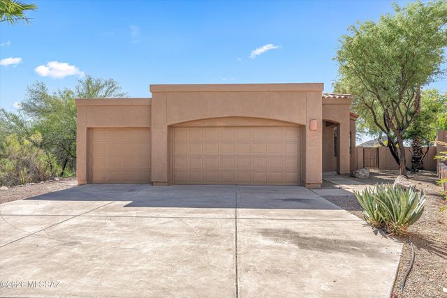 3177 Flowering Cactus Court, Tucson, AZ 85745