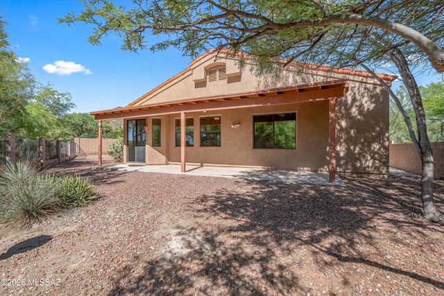 3177 Flowering Cactus Court, Tucson, AZ 85745