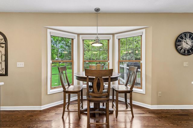 689 Havenhill Road, Eagan, MN 55123