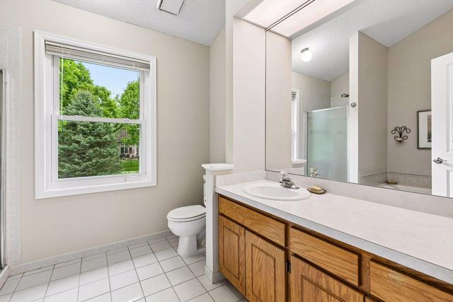 689 Havenhill Road, Eagan, MN 55123