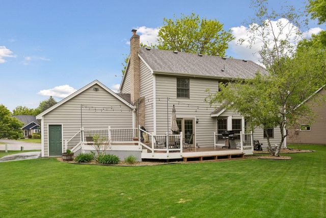 689 Havenhill Road, Eagan, MN 55123