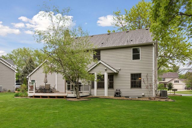 689 Havenhill Road, Eagan, MN 55123