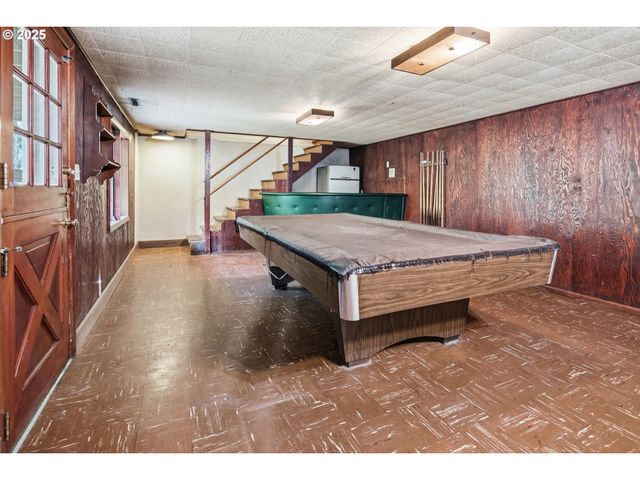 13248 S IRON MOUNTAIN Blvd, Portland, OR 97219