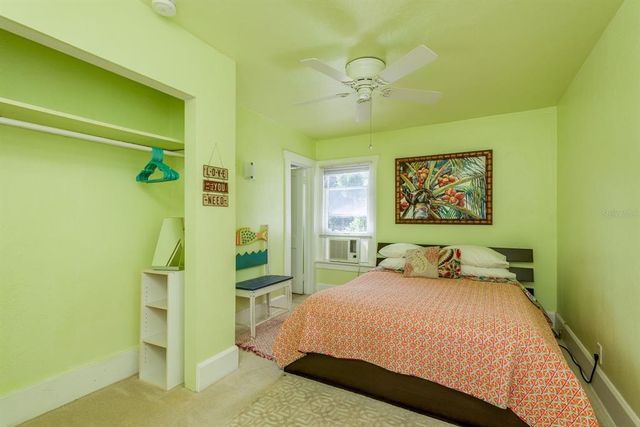 322 12TH AVENUE NE, St Petersburg, FL 33701