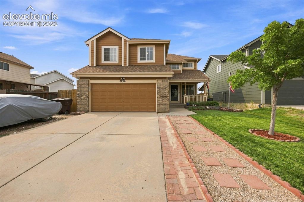 934 Square Dance Lane, Fountain, CO 80817 — exterior