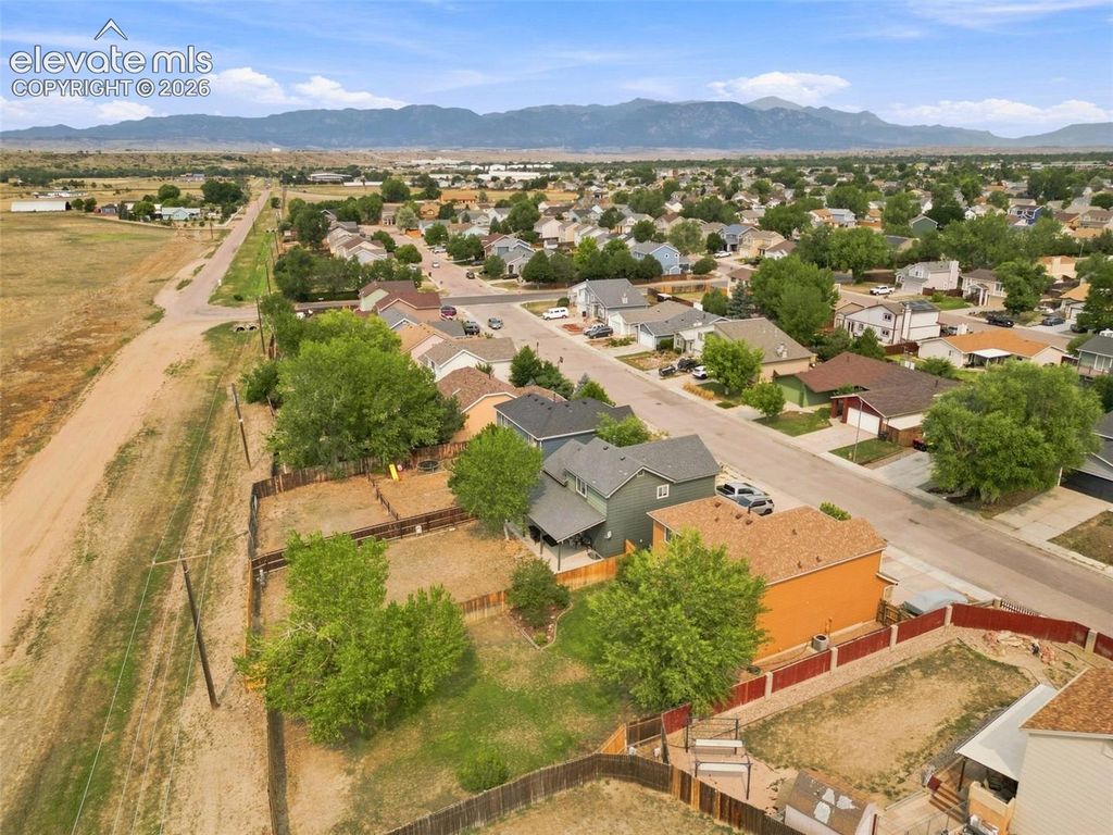 934 Square Dance Lane, Fountain, CO 80817 — photo 2
