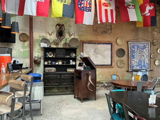 120 N Austin Street, Comanche, TX 76442