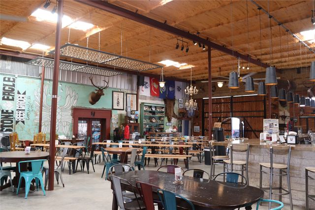 120 N Austin Street, Comanche, TX 76442
