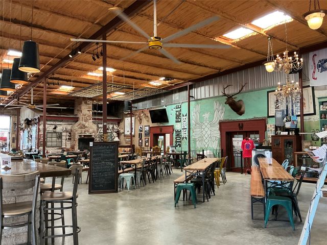 120 N Austin Street, Comanche, TX 76442