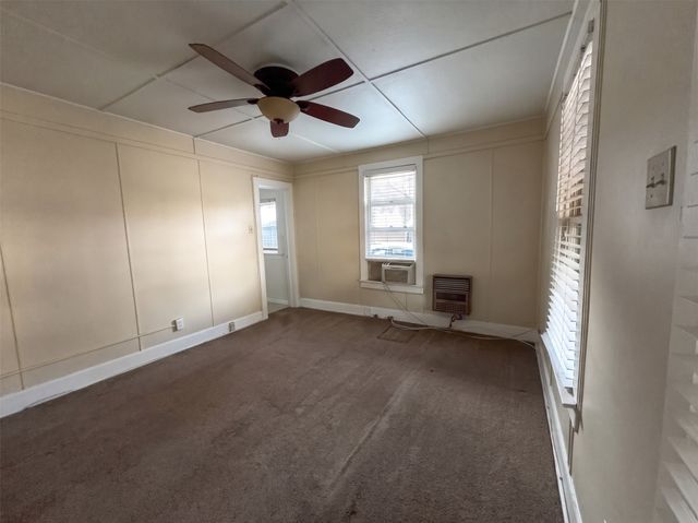 7613 Marys Creek Drive, Fort Worth, TX 76116
