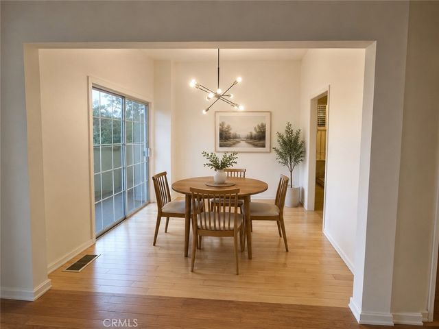 3863 Cazador, Los Angeles, CA 90065
