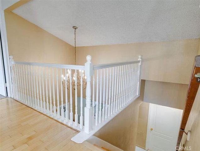 3863 Cazador, Los Angeles, CA 90065
