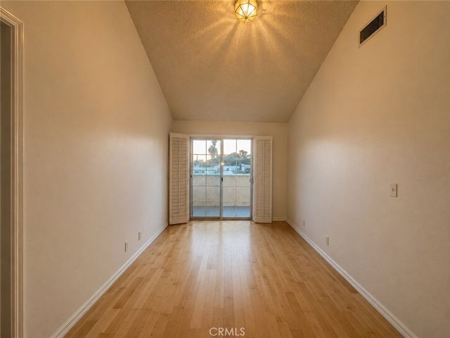 3863 Cazador, Los Angeles, CA 90065