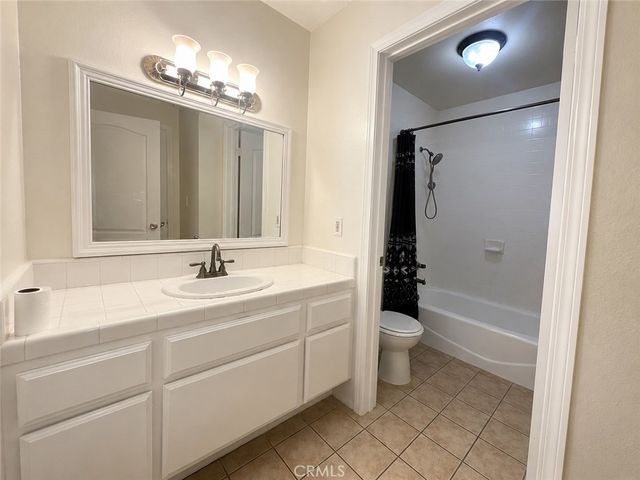 3863 Cazador, Los Angeles, CA 90065