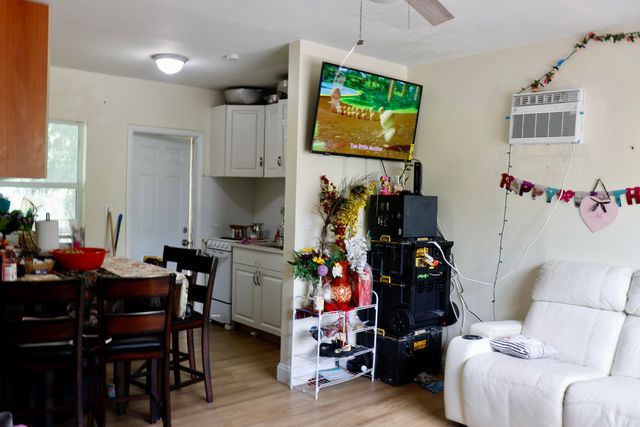 1302 S S Federal Hwy Highway, Lake Worth Beach, FL 33460