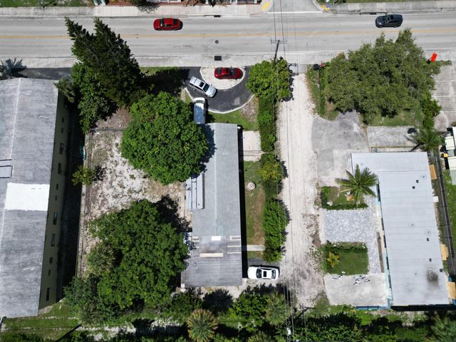 1302 S S Federal Hwy Highway, Lake Worth Beach, FL 33460