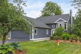 135 Chase Way, Manchester, NH 03104