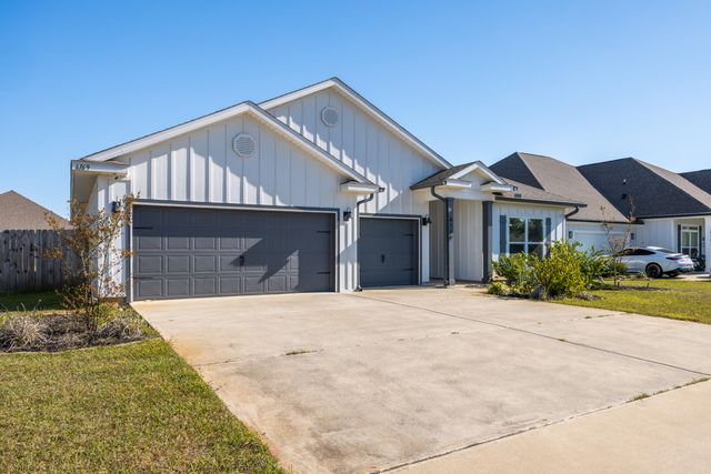 6169 Jenks Drive, Gulf Breeze, FL 32563