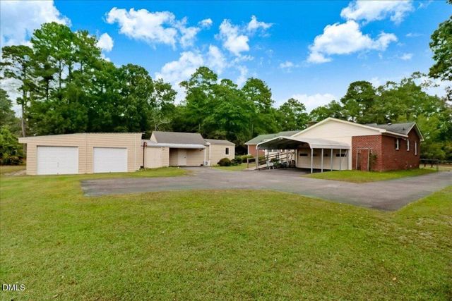 2635 Dogwood Lane, Kinston, NC 28504