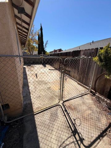 28174 Dobbel Ave, Hayward, CA 94542