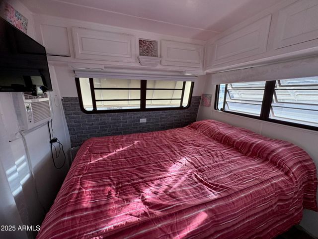 301 E MESQUITE Drive, Florence, AZ 85132