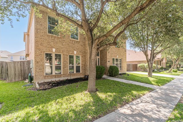 3027 HIDDEN MDW, Seguin, TX 78155