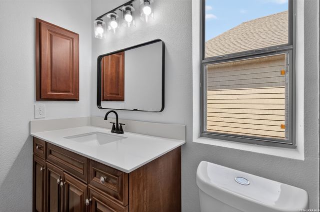 3027 HIDDEN MDW, Seguin, TX 78155