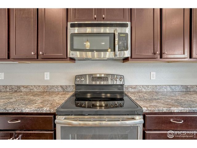 3472 Maplewood Ln, Johnstown, CO 80534