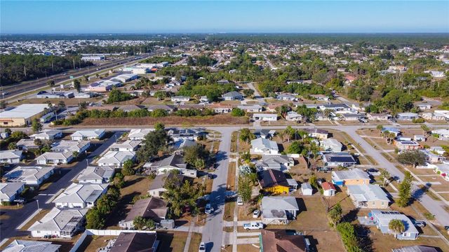 8782 FAY AVENUE, North Port, FL 34287