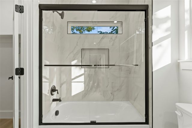 2404 Scott Street, Dallas, TX 75215