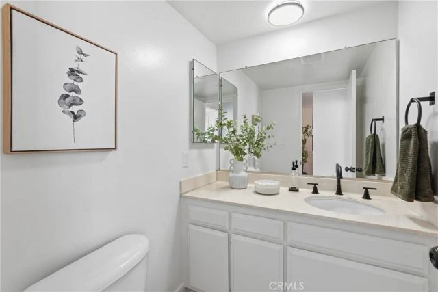 11656 Nebraska Avenue 5, Los Angeles, CA 90025