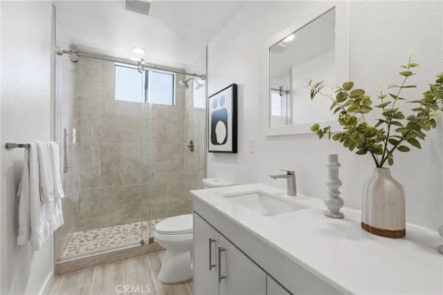 11656 Nebraska Avenue 5, Los Angeles, CA 90025
