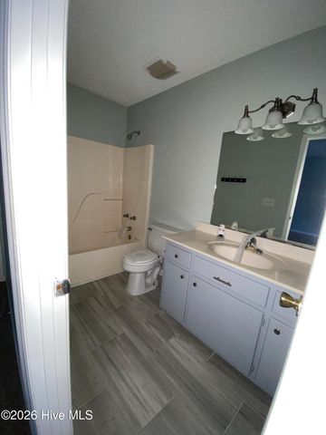 201 Wyndham Circle B, Greenville, NC 27858