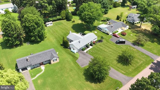 1121 W THOMAS RD, Lansdale, PA 19446
